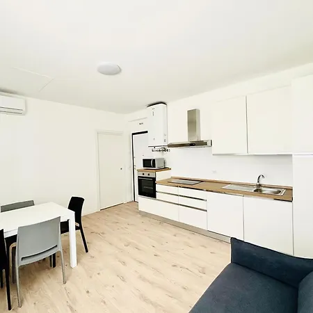 Verga - Dietro Piazza Mazzini - Immobil Relax Apartment